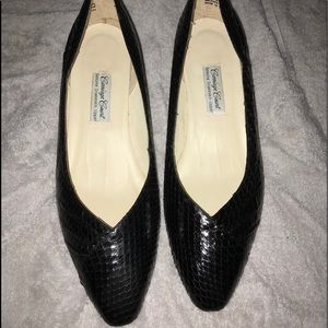 NWOB vintage genuine snakeskin shoes